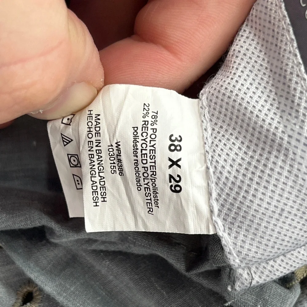 Haggar Dress Pants Mens 38x29 Premium Comfort Khaki Pleated Cuffed Professional